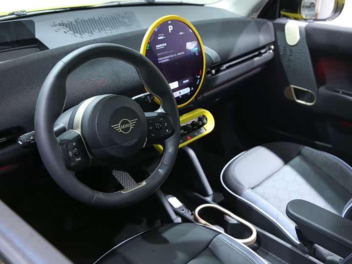 Photo 9 - Mini Cooper