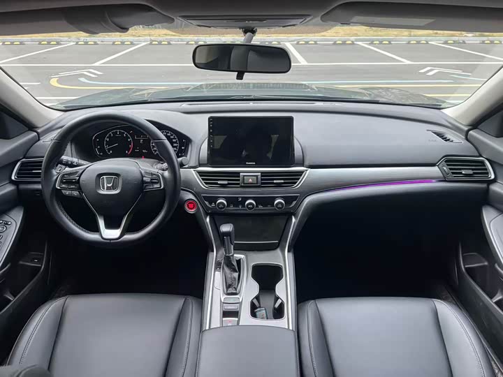 Фото 5 - Honda Accord