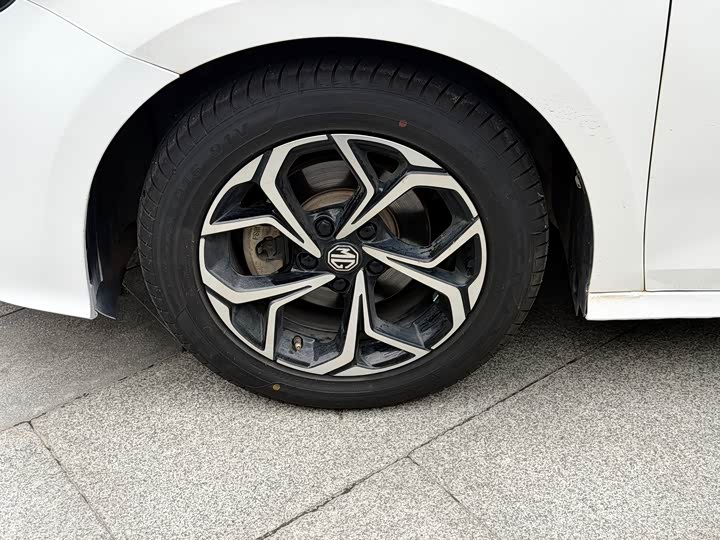 Фото 5 - MG Motor 5