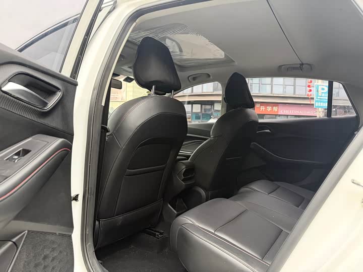 Фото 9 - MG Motor 5