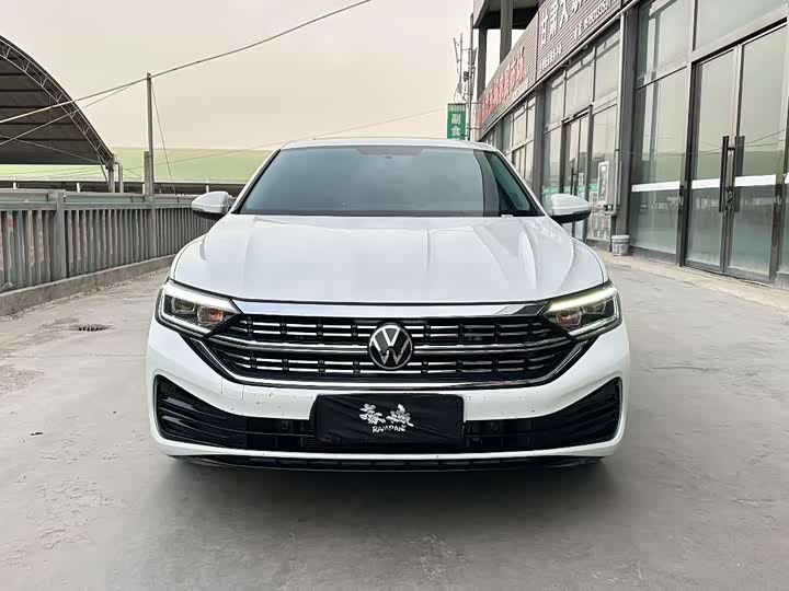 Фото 2 - Volkswagen Sagitar L