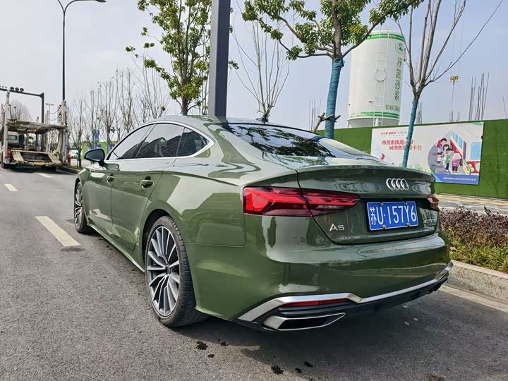 Photo 8 - Audi A5
