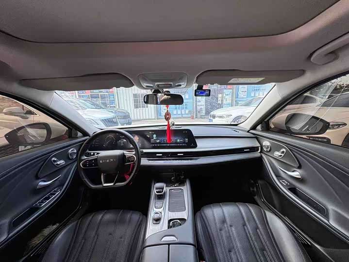 Photo 4 - Chery Fulwin A8