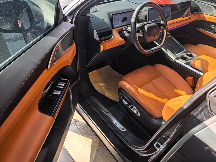 Фото 6 - XPeng G9