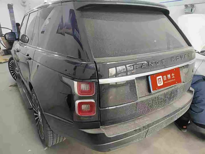 Photo 9 - Land Rover Range Rover