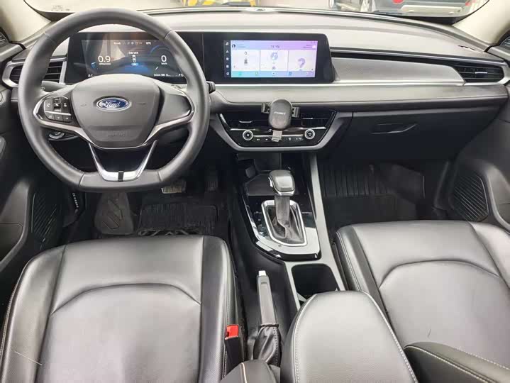 Фото 7 - Ford Escort