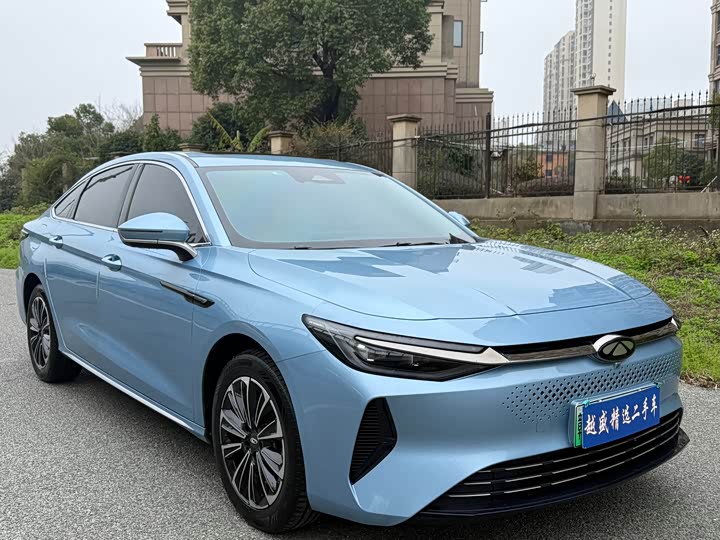 Фото 8 - Chery Fulwin A8