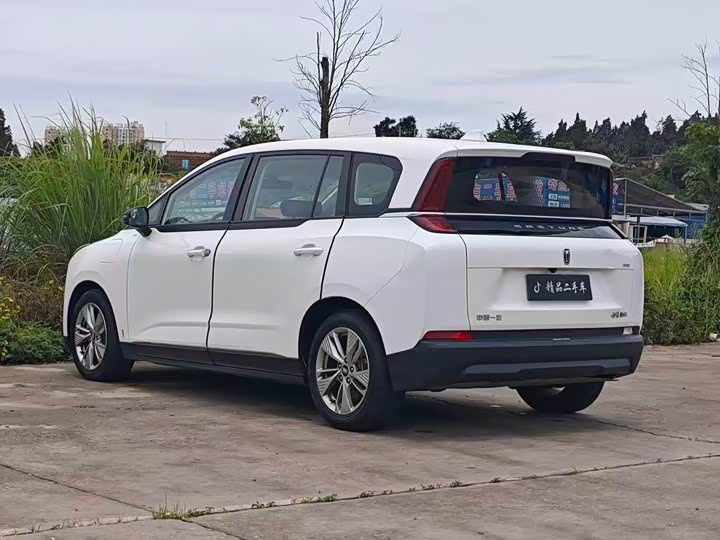 Фото 9 - Bestune NAT