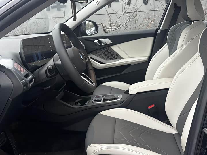 Фото 4 - BMW 2 Series