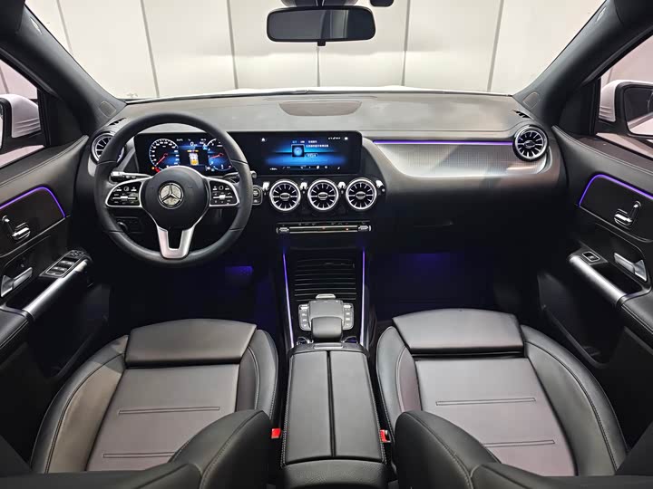 Фото 8 - Mercedes-Benz GLA-Class