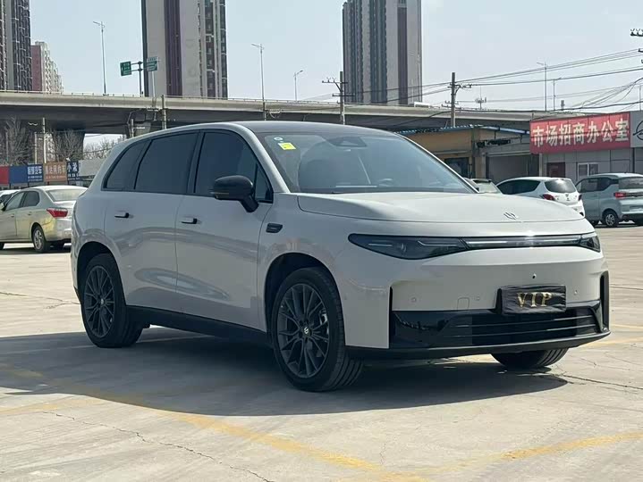 Фото 3 - Leapmotor C10