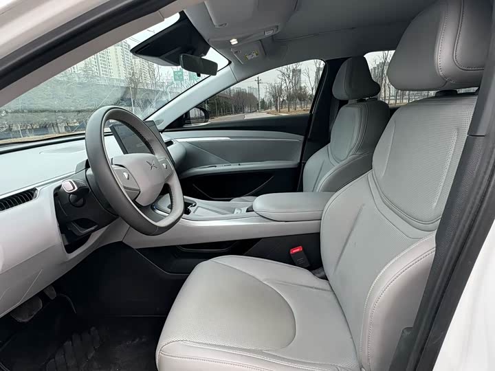 Фото 4 - XPeng Mona M03