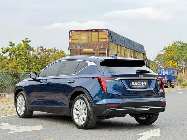 Фото 6 - Cadillac GT4