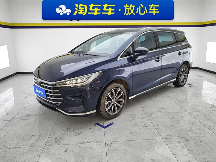 Фото 1 - BYD Song Max