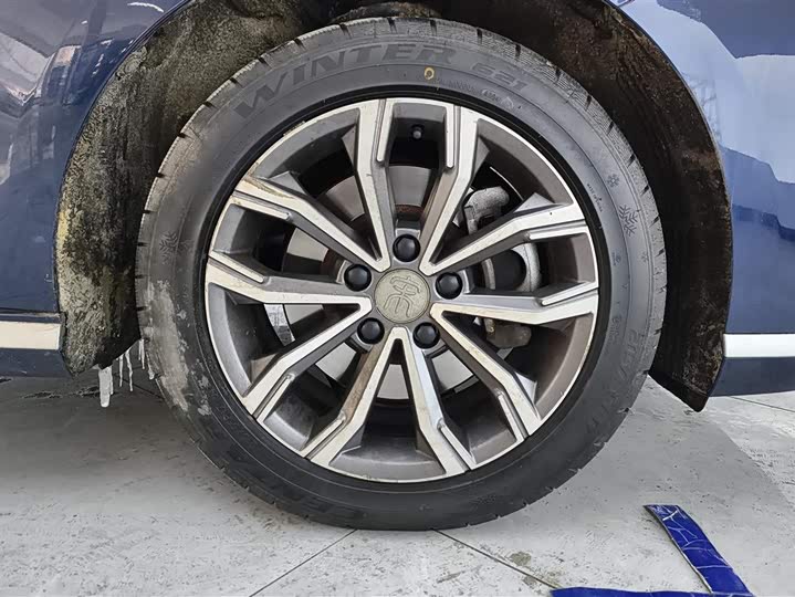 Фото 6 - BYD Song Max