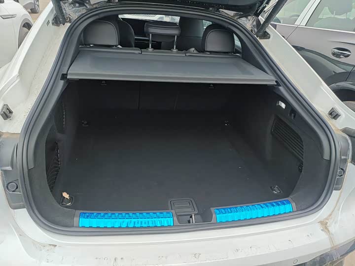 Фото 7 - Audi A5L Sportback