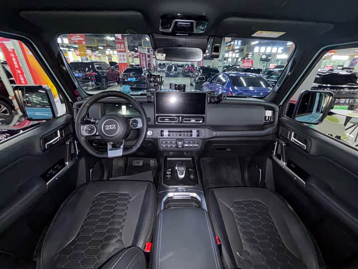 Фото 6 - BAW 212 T01