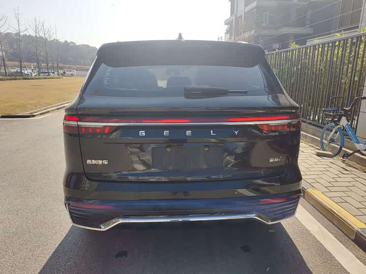 Photo 9 - Geely Monjaro