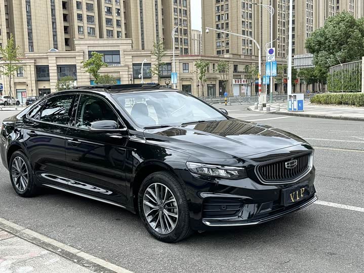 Фото 3 - Geely Preface