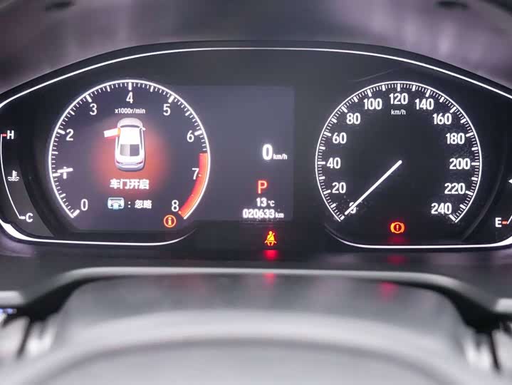 Фото 7 - Honda Accord