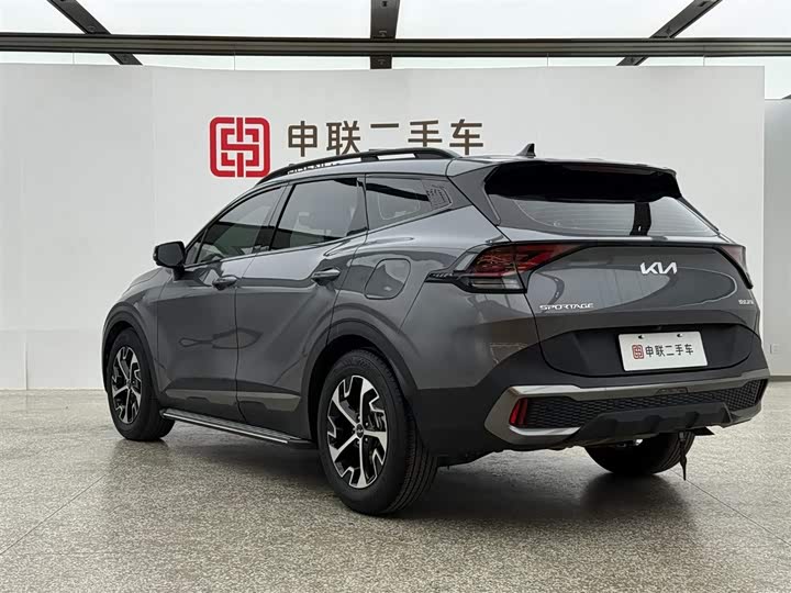 Фото 2 - Kia Sportage