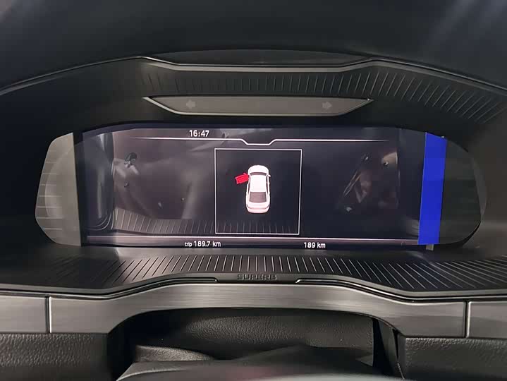 Фото 6 - Skoda Superb