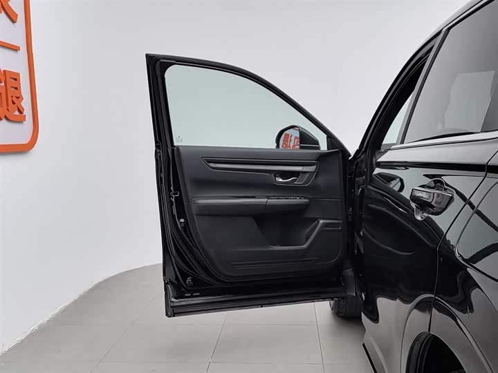 Фото 8 - Honda CR-V