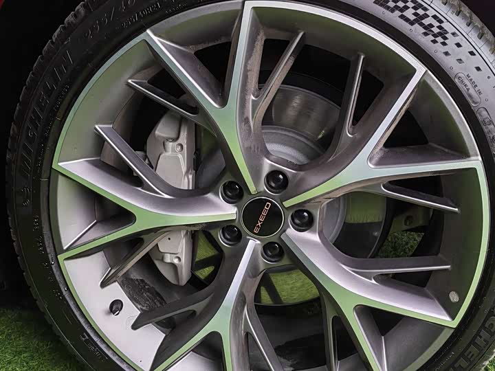 Фото 5 - Exeed Sterra ES