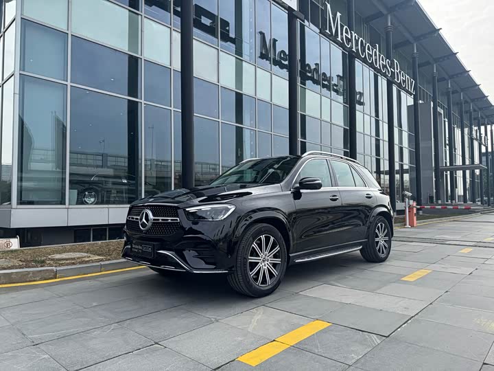 Фото 2 - Mercedes-Benz GLE-Class