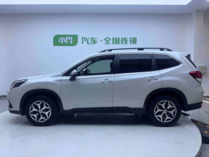 Фото 7 - Subaru Forester