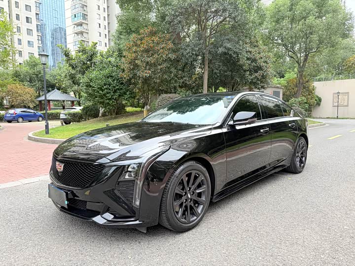 Фото 1 - Cadillac CT5