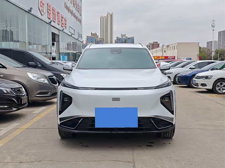 Фото 2 - Geely Galaxy L7