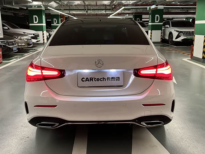 Фото 4 - Mercedes-Benz A-Class