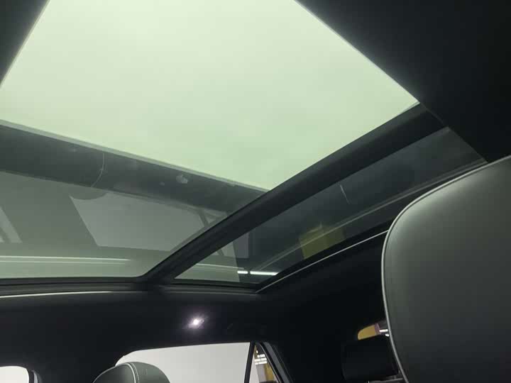 Фото 9 - Volkswagen T-Roc