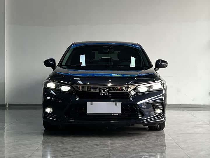 Фото 2 - Honda Civic