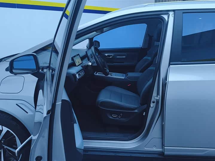 Фото 9 - GAC Aion Y