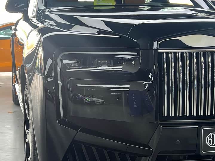 Фото 4 - Rolls-Royce Cullinan