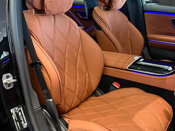 Фото 6 - Mercedes-Benz Maybach S-Class
