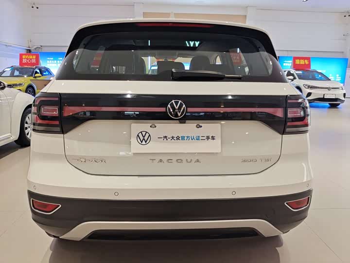 Фото 4 - Volkswagen Tacqua