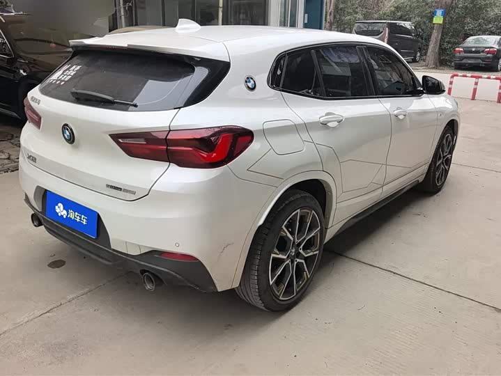 Фото 3 - BMW X2