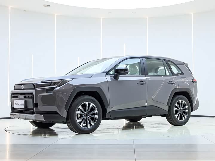 Фото 1 - Toyota RAV4