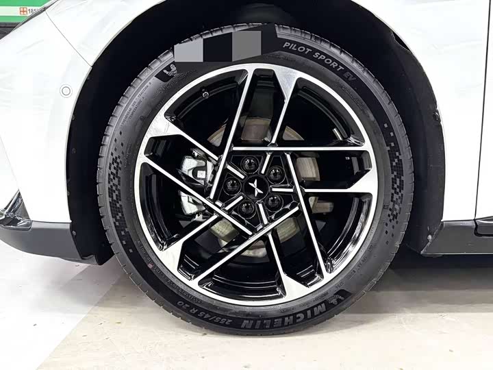 Фото 7 - XPeng F57