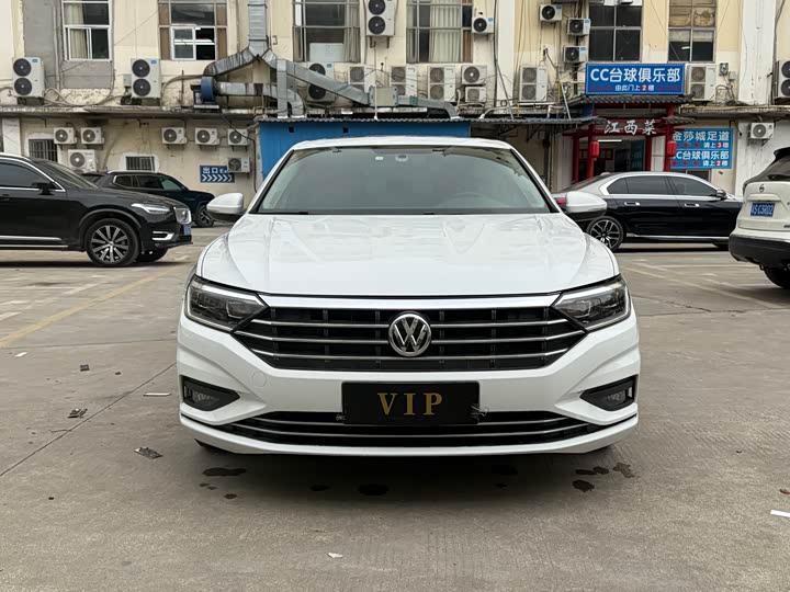 Фото 2 - Volkswagen Sagitar L