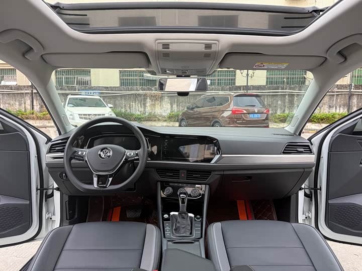 Фото 7 - Volkswagen Sagitar L