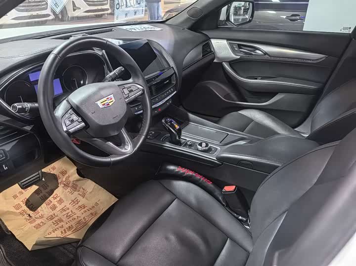 Photo 4 - Cadillac CT5