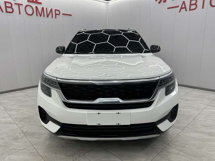 Фото 3 - Kia KX3