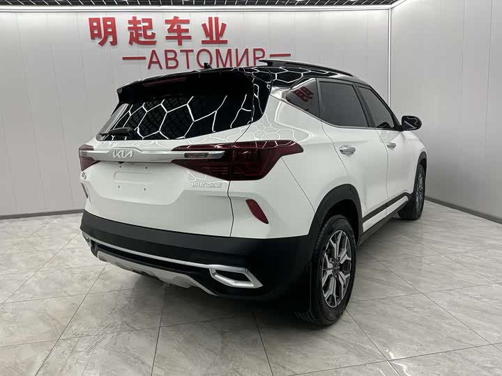 Фото 7 - Kia KX3