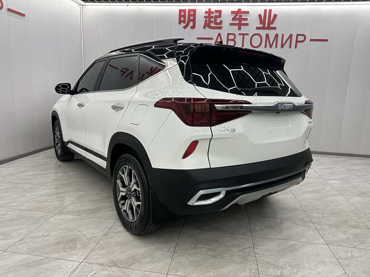 Фото 8 - Kia KX3