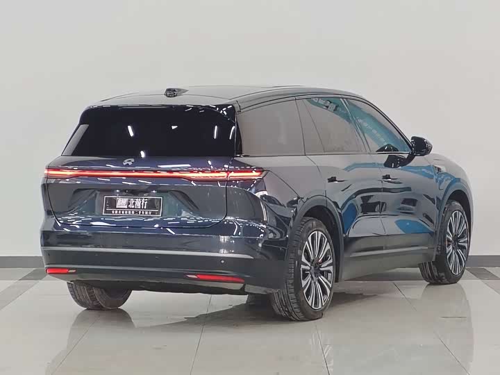 Фото 4 - Nio ES8