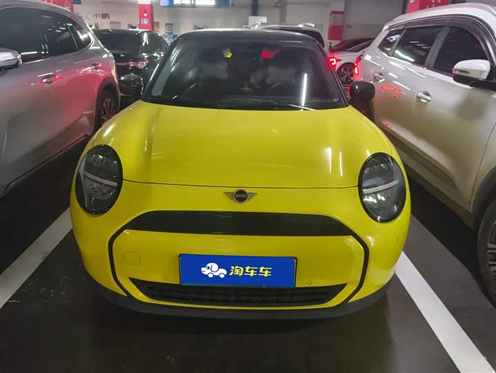 Фото 2 - Mini Cooper